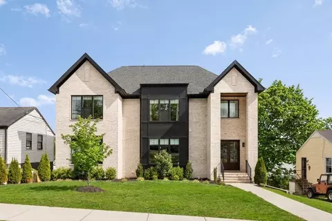 268 38th Ave N, Nashville, TN 37209