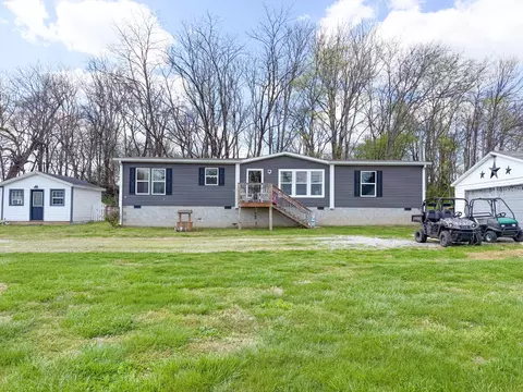 1750 Culleoka Hwy N, Culleoka, TN 38451