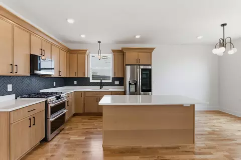 107 Lewis St, Nashville, TN 37210