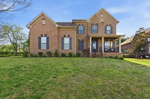 1011 Five Coves Trce, Gallatin, TN 37066