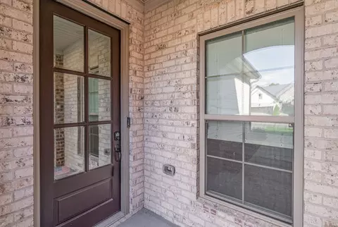Entry Way - 412 W Foxrun, Springfield, TN 37172 photo 1 of 4