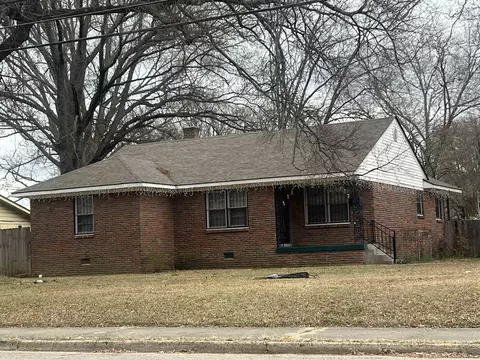 860 Berclair Rd, Memphis, TN 38122