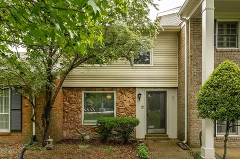 8300 Sawyer Brown Rd #G302, Nashville, TN 37221