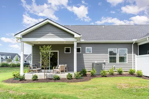 2312 Audubon Ln, Murfreesboro, TN 37128