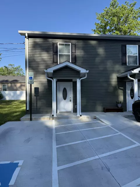 517 Weaver St #1, Tullahoma, TN 37388