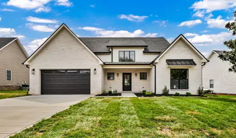 3360 Marrast Dr, Clarksville, TN 37043