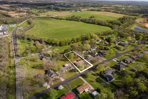 View/Area - 107 Jackson St, Spring Hill, TN 37174 photo 3 of 11