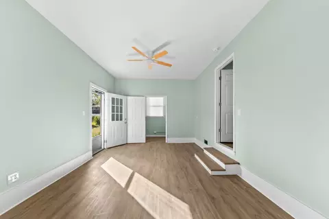 Living - 107 Jackson St, Spring Hill, TN 37174 photo 4 of 5