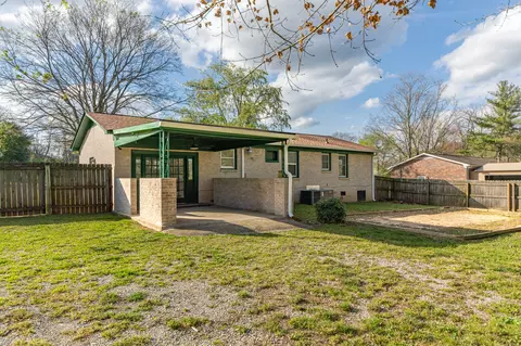 Exterior - 107 Jackson St, Spring Hill, TN 37174 photo 5 of 11