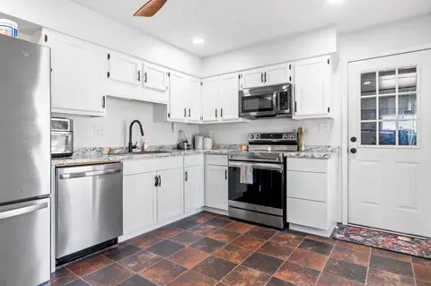 Kitchen - 35 Mcgee Loop, Jackson, TN 38305 photo 1 of 3