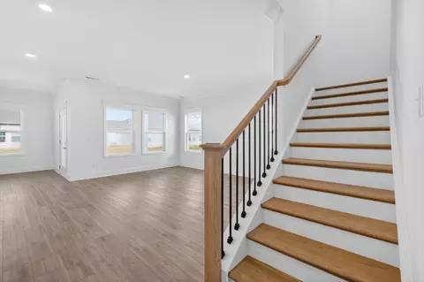 Living - 4920 Kai Dr, Murfreesboro, TN 37129 photo 6 of 6
