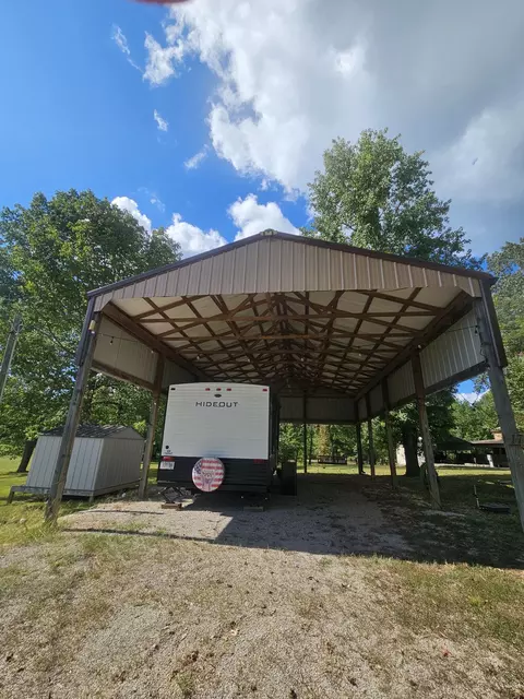 17 Clearwater Cr, Bath Springs, TN 38311