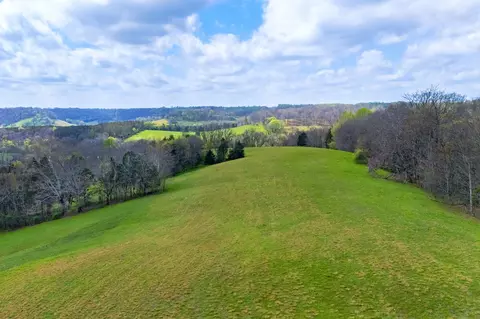 2882 Yokley Rd, Lynnville, TN 38472