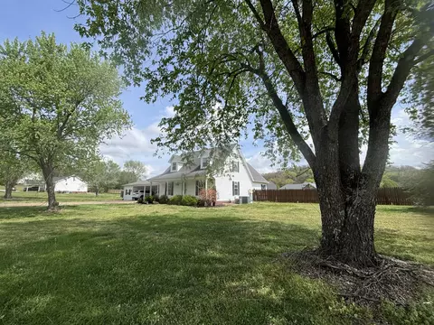 204 Alex Dr, Pulaski, TN 38478