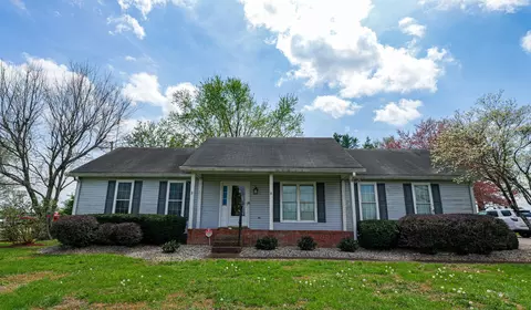 147 Flynn Rd, Gallatin, TN 37066