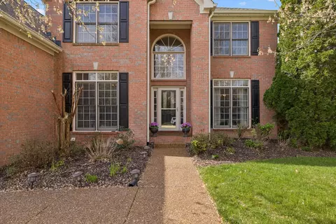 317 Dundee Dr, Franklin, TN 37064