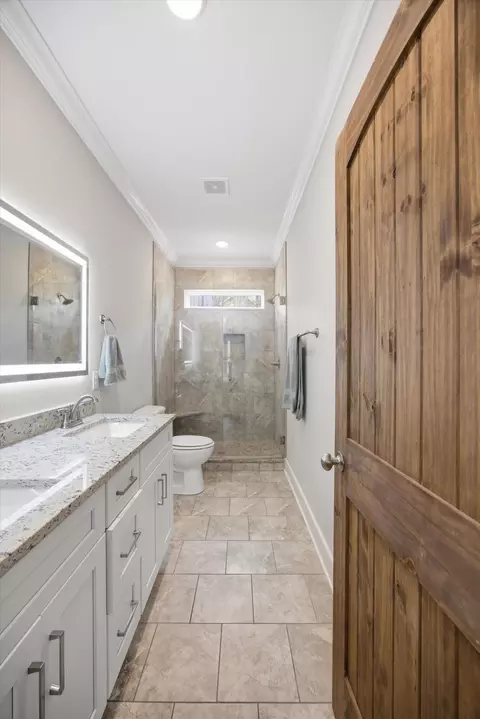 Bath - 9 Stonecrest Dr, Rock Spring, GA 30739 photo 3 of 4