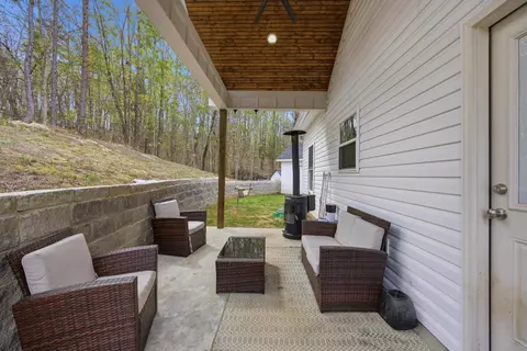Exterior - 9 Stonecrest Dr, Rock Spring, GA 30739 photo 6 of 9