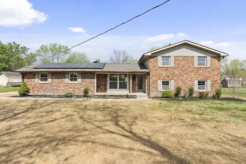 109 Daniel Smith Dr, Hendersonville, TN 37075