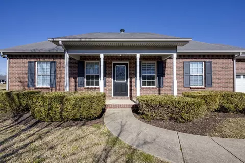 7305 Sheena Ln, Fairview, TN 37062
