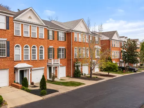 7252 Highway 70 S #703, Nashville, TN 37221