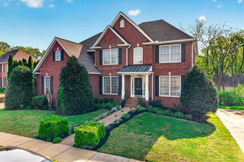 5628 Montelle Ln, Nashville, TN 37211