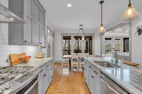 Kitchen - 8581 Silver View Ln, Silver Point, TN 38582 photo 3 of 7