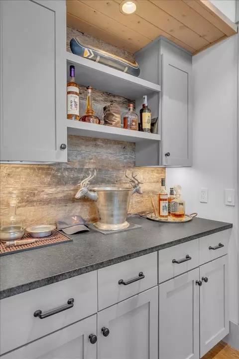 Kitchen - 8581 Silver View Ln, Silver Point, TN 38582 photo 7 of 7