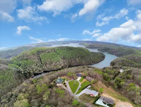 View/Area - 8581 Silver View Ln, Silver Point, TN 38582 photo 4 of 6