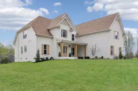 1065 Gholson Rd, Clarksville, TN 37043