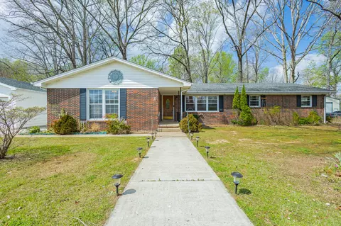 2308 Eastbrook Rd, Estill Springs, TN 37330