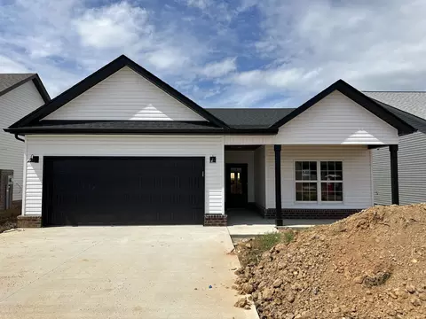 2704 Brewster Dr, Clarksville, TN 37042