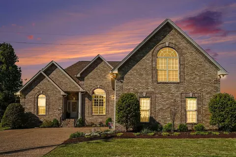 122 Tamaras Way, Hendersonville, TN 37075