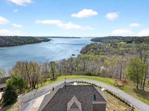 View/Area - 501 River Trace Dr, Dover, TN 37058 photo 3 of 19