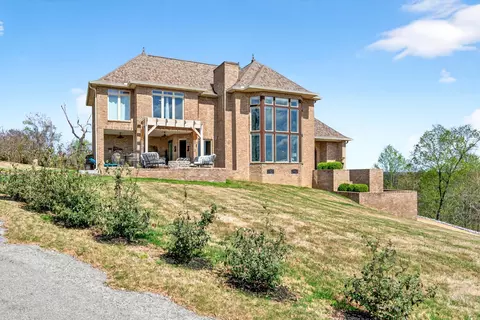 Exterior - 501 River Trace Dr, Dover, TN 37058 photo 7 of 20