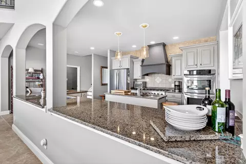 Kitchen - 501 River Trace Dr, Dover, TN 37058 photo 7 of 8