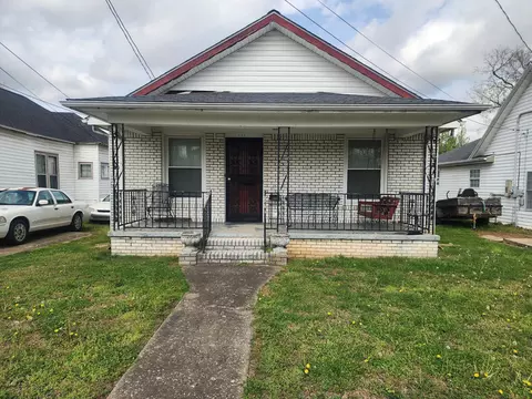 113 Liberty St, Hopkinsville, KY 42240