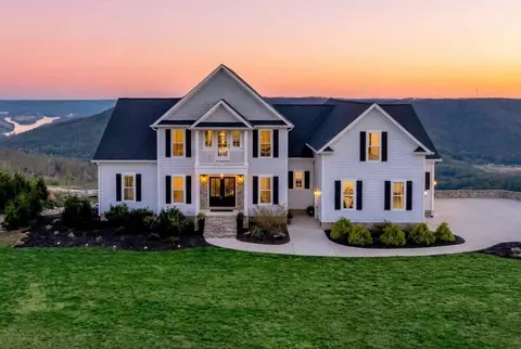 155 Riverview Ct, Jasper, TN 37347