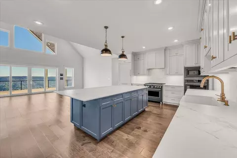 Kitchen - 155 Riverview Ct, Jasper, TN 37347 photo 1 of 12