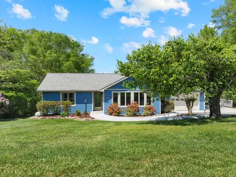 1576 Damron Rd, Estill Springs, TN 37330