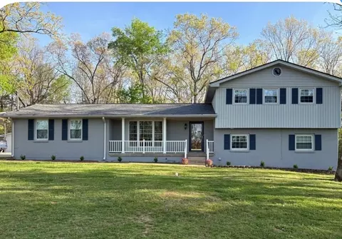 141 Bluegrass Pkwy, Lebanon, TN 37090