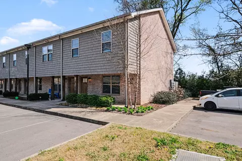 Exterior - 2506 Main St E #E6, Murfreesboro, TN 37127 photo 1 of 4