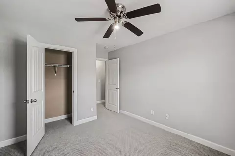 Bedroom - 2506 Main St E #E6, Murfreesboro, TN 37127 photo 5 of 8