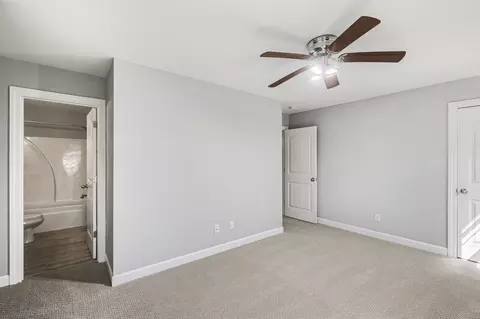 Bedroom - 2506 Main St E #E6, Murfreesboro, TN 37127 photo 3 of 8