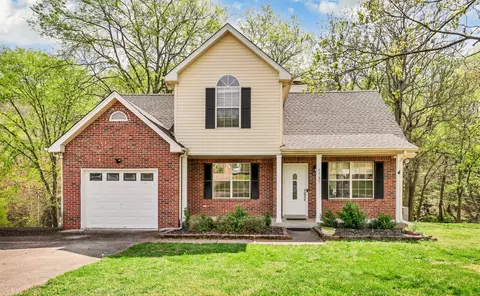 1737 Broadripple Dr, Clarksville, TN 37042