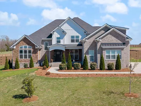 2507 Tom Austin Hwy, Greenbrier, TN 37073