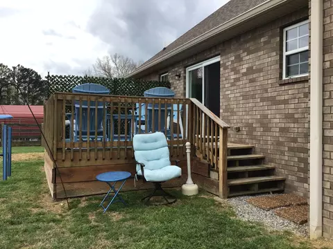 Exterior - 8960 New Chapel Rd, Springfield, TN 37172 photo 9 of 10