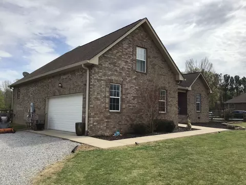 Exterior - 8960 New Chapel Rd, Springfield, TN 37172 photo 5 of 10