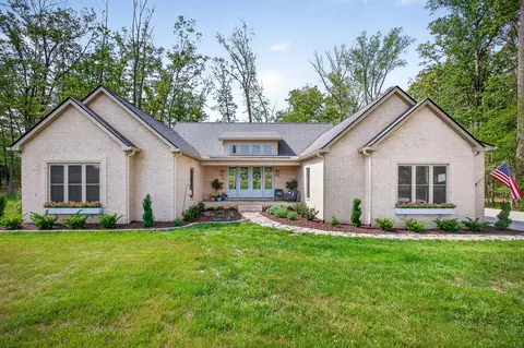 753 Vintage Dr, Baxter, TN 38544