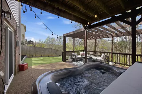 7524 Cherokee Hills Rd, Fairview, TN 37062
